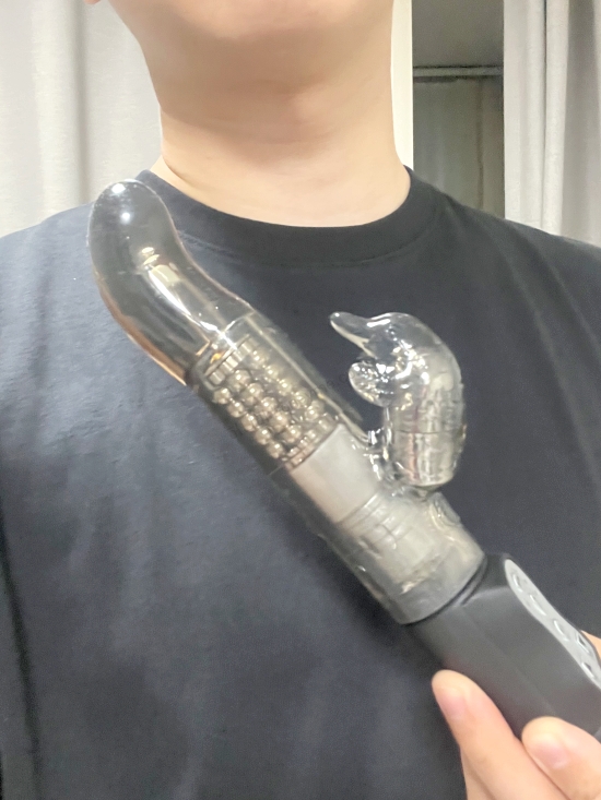 생각보다 크고 강한 용품